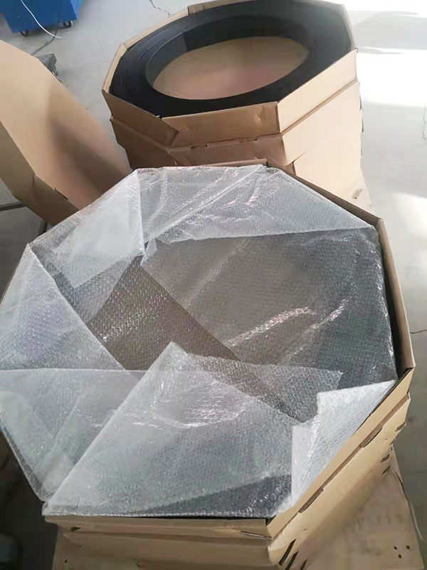 Shipping Carbon Fiber Doctor Blade for Finland Customer